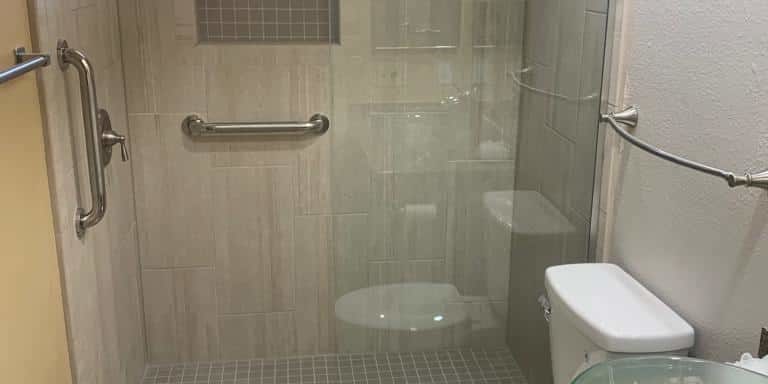 shower_(4) shower_(4)